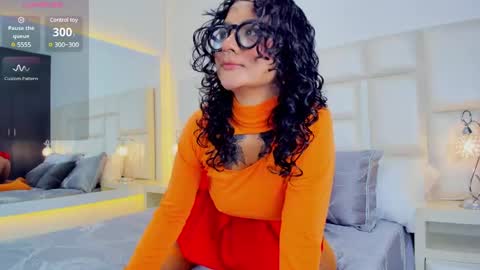 Snapshot of alicegould chatting on 12, 2, 2025 alicegould online show from 12, 2, 2025