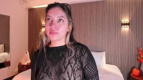 Snapshot of alicehanz_ chatting on 28, 10, 2025 Alice online show from 28, 10, 2025