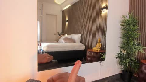 Snapshot of alicehanz_ chatting on 3, 2, 2026 Alice online show from 3, 2, 2026