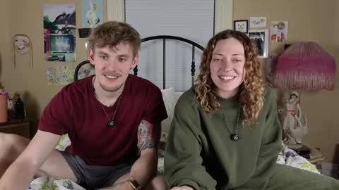 Snapshot of aliceinaceland chatting on 13, 9, 2025 AliceInAceland online show from 13, 9, 2025