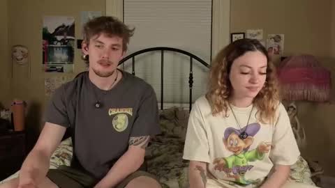 Snapshot of aliceinaceland chatting on 20, 10, 2025 AliceInAceland online show from 20, 10, 2025