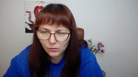 Snapshot of aliceinks chatting on 11, 10, 2025 AliceInks online show from 11, 10, 2025