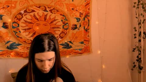 Snapshot of aliceinredsquare_ chatting on 16, 3, 2026 Alice online show from 16, 3, 2026