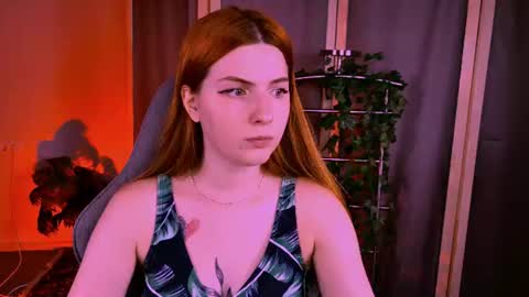 Snapshot of aliceinredsquare_ chatting on 14, 7, 2026 Alice online show from 14, 7, 2026