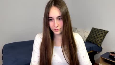 Snapshot of alicekollt chatting on 6, 4, 2026 alicekollt online show from 6, 4, 2026