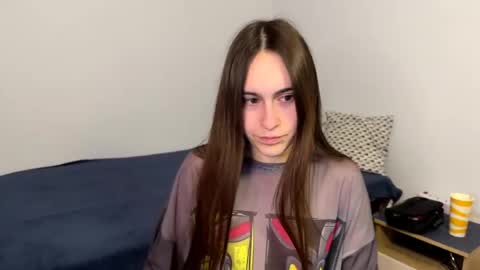 Snapshot of alicekollt chatting on 17, 4, 2026 alicekollt online show from 17, 4, 2026