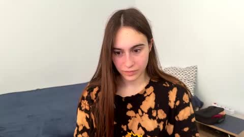Snapshot of alicekollt chatting on 18, 4, 2026 alicekollt online show from 18, 4, 2026
