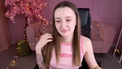 Snapshot of alicelidse chatting on 13, 9, 2025 Alice online show from 13, 9, 2025