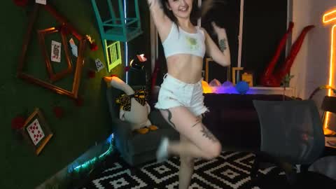 Snapshot of alicelidse chatting on 15, 10, 2025 Alice online show from 15, 10, 2025