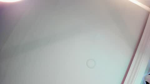 Snapshot of alicepoixxxon chatting on 24, 12, 2024 ALICE online show from 24, 12, 2024