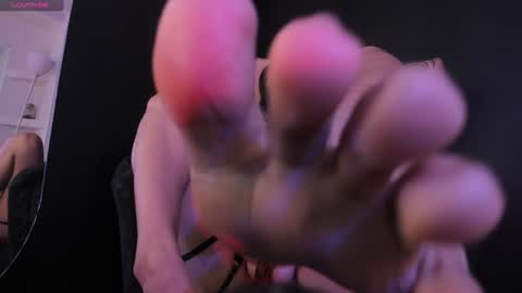 Snapshot of alicepoixxxon chatting on 25, 1, 2025 ALICE online show from 25, 1, 2025