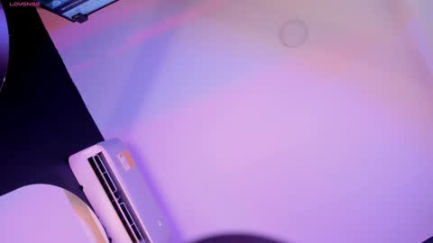 Snapshot of alicepoixxxon chatting on 8, 2, 2025 ALICE online show from 8, 2, 2025