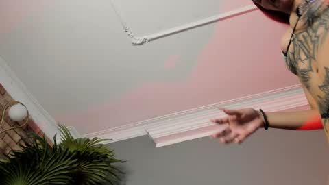 Snapshot of alicepoixxxon chatting on 23, 9, 2025 ALICE online show from 23, 9, 2025