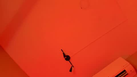 Snapshot of alicepoixxxon chatting on 3, 10, 2025 ALICE online show from 3, 10, 2025