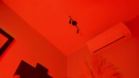 Snapshot of alicepoixxxon chatting on 9, 10, 2025 ALICE online show from 9, 10, 2025