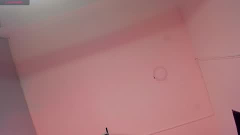 Snapshot of alicepoixxxon chatting on 20, 10, 2025 ALICE online show from 20, 10, 2025