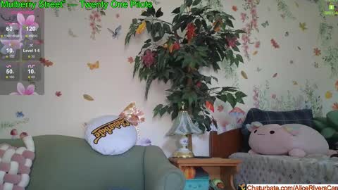 Snapshot of aliceriverscam chatting on 16, 9, 2025 Alice Rivers ---- Enter my public Discord-  online show from 16, 9, 2025