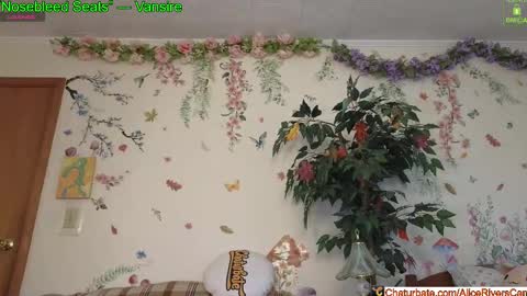 Snapshot of aliceriverscam chatting on 15, 10, 2025 Alice Rivers ---- Enter my public Discord-  online show from 15, 10, 2025