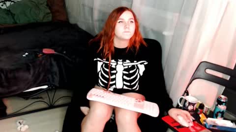 Snapshot of alicewinchesterr chatting on 25, 12, 2024 Alice online show from 25, 12, 2024