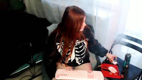 Snapshot of alicewinchesterr chatting on 15, 1, 2025 Alice online show from 15, 1, 2025