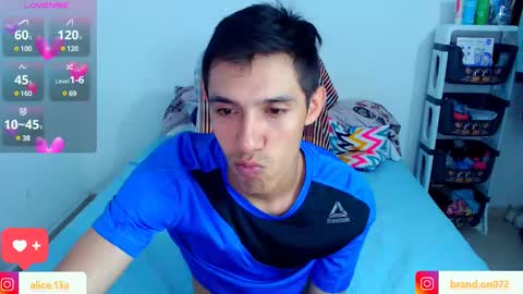 CATALINA Y ANDRES online show from 13, 2, 2025