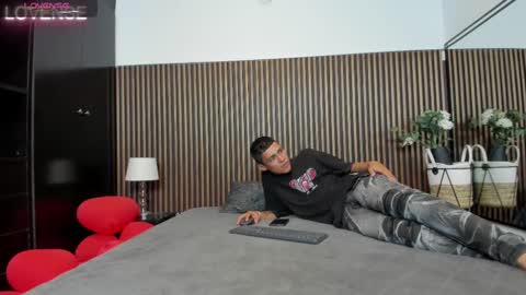 alicia_chris online show from 18, 2, 2025
