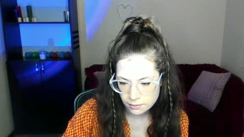 Alicia online show from 1, 1, 2025