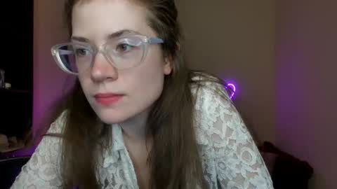 Alicia online show from 25, 2, 2025
