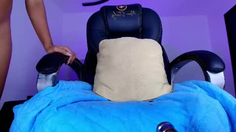 Alicia Kyse  online show from 30, 4, 2026