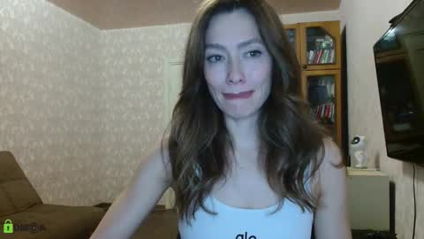 Snapshot of alicia_savory chatting on 8, 9, 2025 Alicia online show from 8, 9, 2025
