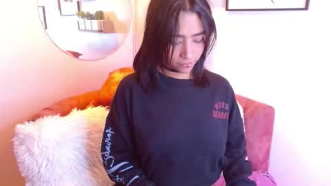 Snapshot of aliciacute__ chatting on 13, 10, 2025 aliciacute    online show from 13, 10, 2025