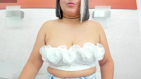 Snapshot of alicie_green chatting on 4, 5, 2026 im tutti online show from 4, 5, 2026