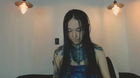    online show from 8, 5, 2026