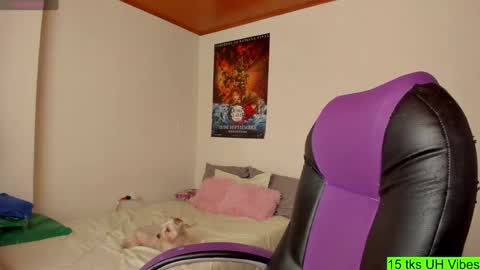 Aiko  Independent Model  online show from 12, 9, 2025