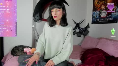 Aiko  Independent Model  online show from 24, 10, 2025