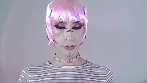     online show from 20, 1, 2025