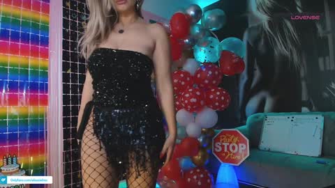 Snapshot of aliessia chatting on 8, 2, 2025 Aliessia online show from 8, 2, 2025