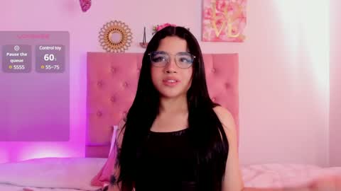 Snapshot of aliice_walker_ chatting on 2, 12, 2024 aliice_walker_ online show from 2, 12, 2024
