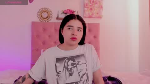 Snapshot of aliice_walker_ chatting on 6, 12, 2024 aliice_walker_ online show from 6, 12, 2024