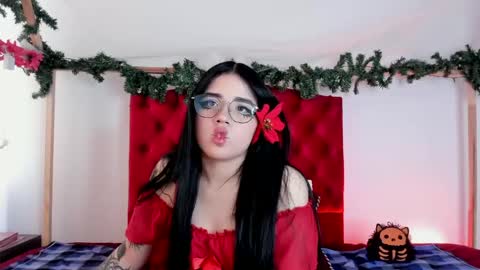 Snapshot of aliice_walker_ chatting on 10, 12, 2024 aliice_walker_ online show from 10, 12, 2024