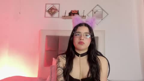 Snapshot of aliice_walker_ chatting on 8, 1, 2025 aliice_walker_ online show from 8, 1, 2025