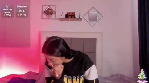 Snapshot of aliice_walker_ chatting on 17, 1, 2025 aliice_walker_ online show from 17, 1, 2025