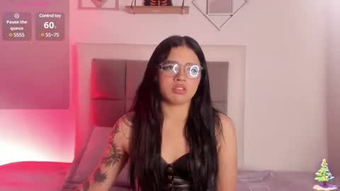 Snapshot of aliice_walker_ chatting on 18, 1, 2025 aliice_walker_ online show from 18, 1, 2025
