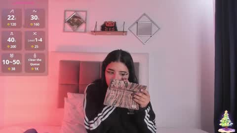 Snapshot of aliice_walker_ chatting on 22, 1, 2025 aliice_walker_ online show from 22, 1, 2025