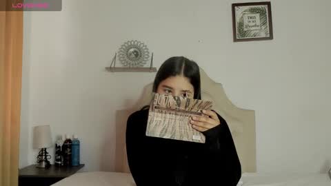 Snapshot of aliice_walker_ chatting on 29, 1, 2025 aliice_walker_ online show from 29, 1, 2025