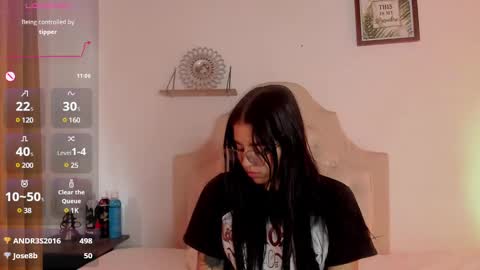 Snapshot of aliice_walker_ chatting on 3, 2, 2025 aliice_walker_ online show from 3, 2, 2025