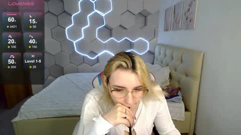 aliicemeow online show from 7, 5, 2026