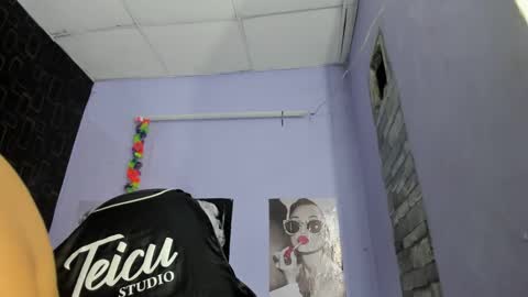 Snapshot of alika01_ chatting on 3, 1, 2025 alika online show from 3, 1, 2025