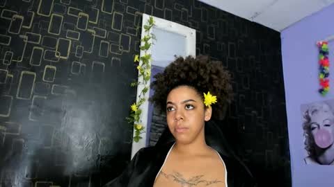 Snapshot of alika01_ chatting on 12, 1, 2025 alika online show from 12, 1, 2025