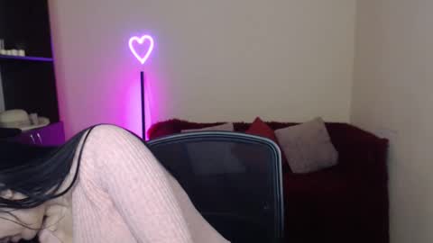 Alika online show from 30, 1, 2025